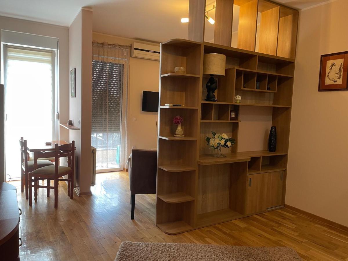 Lux Apartment Kotez Pančevo Eksteriør bilde